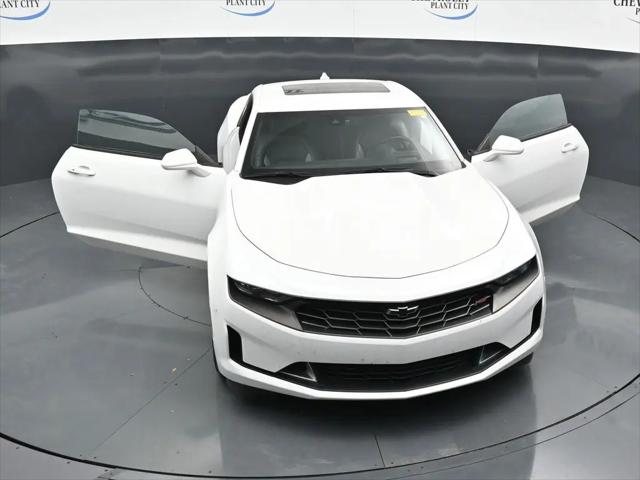 2022 Chevrolet Camaro RWD Coupe 3LT