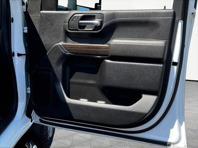 2021 Chevrolet Silverado 2500HD 4WD Crew Cab Standard Bed LT