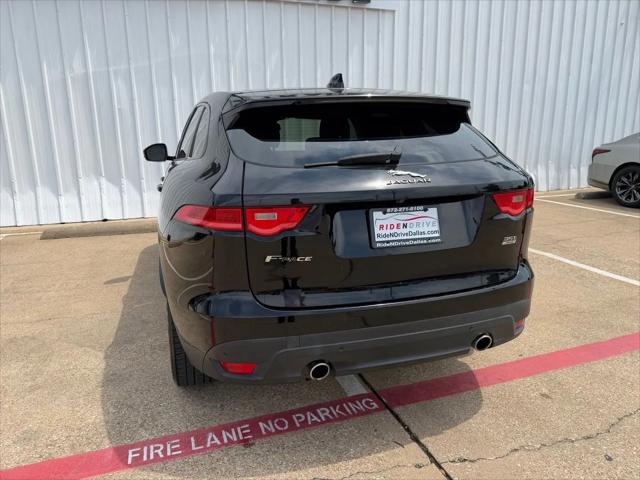 2017 Jaguar F-PACE 35t Prestige