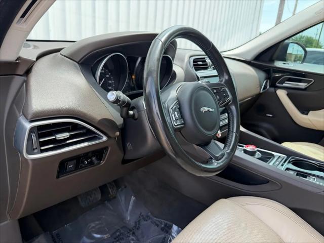 2017 Jaguar F-PACE 35t Prestige