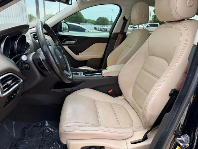2017 Jaguar F-PACE 35t Prestige