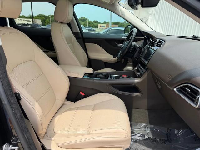 2017 Jaguar F-PACE 35t Prestige