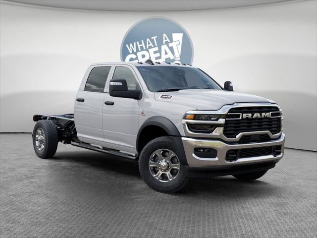 2026 RAM Ram 3500 Chassis Cab RAM 3500 TRADESMAN CREW CAB CHASSIS 4X4 60 CA