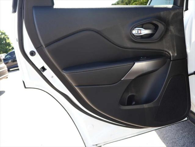 2022 Jeep Cherokee Latitude Lux 4x4