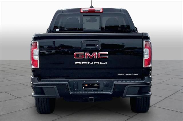 2022 GMC Canyon 4WD Crew Cab Short Box Denali
