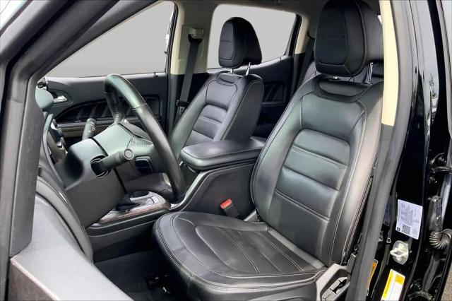 2022 GMC Canyon 4WD Crew Cab Short Box Denali