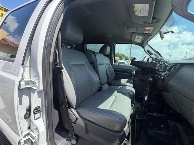 2015 Ford F-550 XL