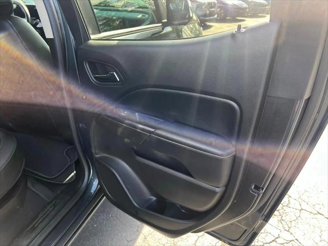 2020 GMC Canyon 4WD Crew Cab Short Box SLT