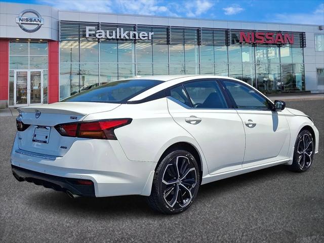 2023 Nissan Altima SR Intelligent AWD