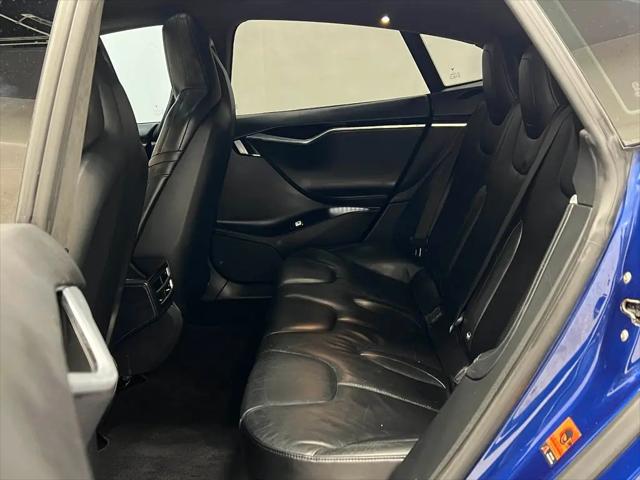 2016 Tesla Model S 70D