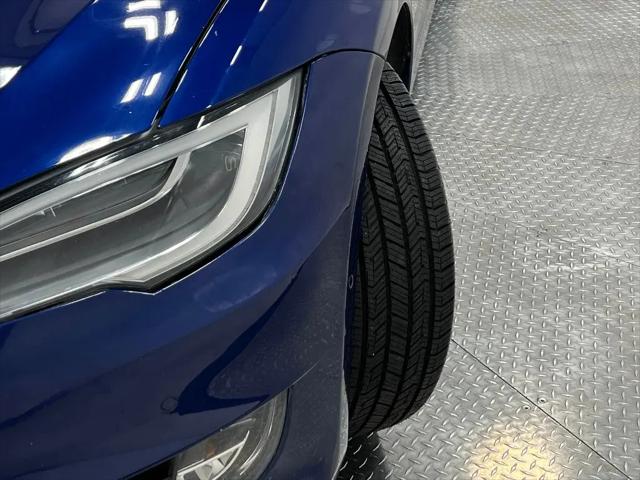 2016 Tesla Model S 70D