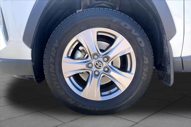 2024 Toyota RAV4 Hybrid LE
