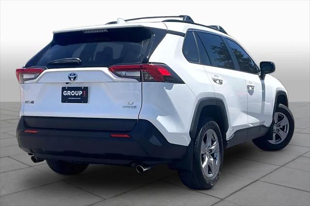 2024 Toyota RAV4 Hybrid LE
