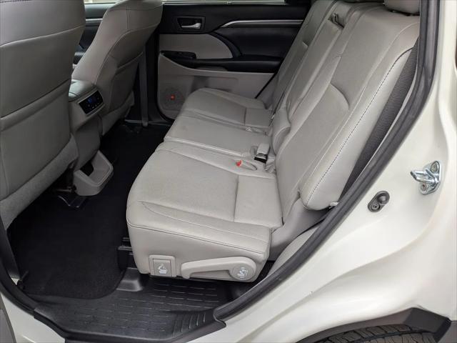 2017 Toyota Highlander Limited