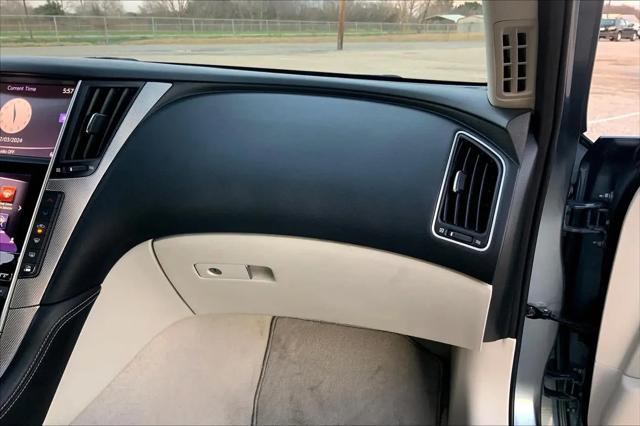 2015 INFINITI Q50 Premium