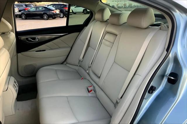 2015 INFINITI Q50 Premium