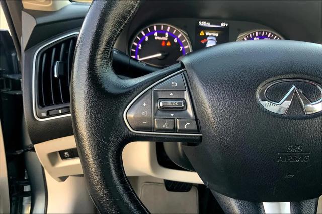 2015 INFINITI Q50 Premium