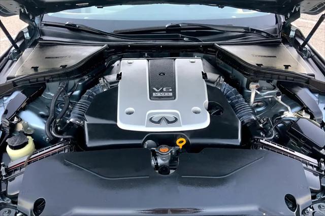 2015 INFINITI Q50 Premium