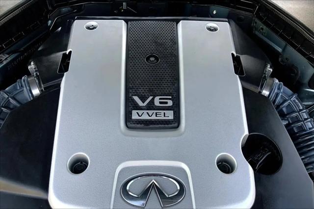 2015 INFINITI Q50 Premium