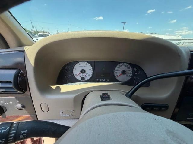 2005 Ford F-350 Lariat