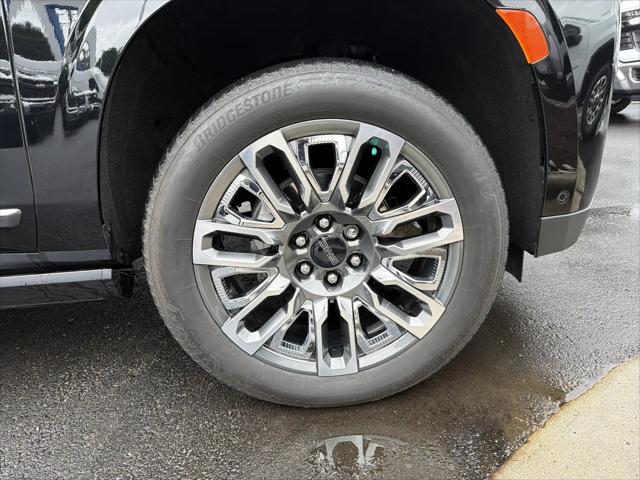 2024 GMC Yukon XL 4WD Denali Ultimate