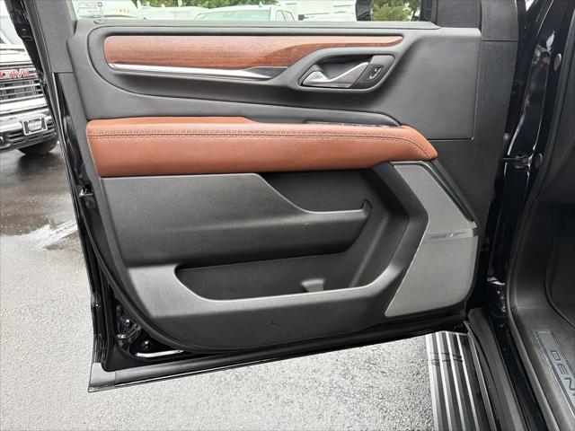 2024 GMC Yukon XL 4WD Denali Ultimate