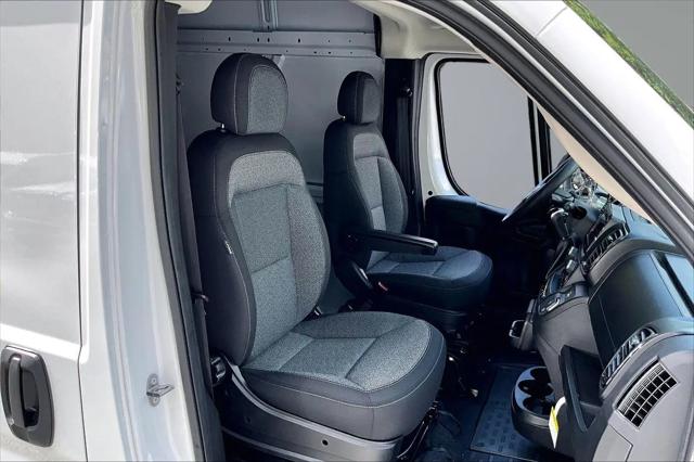 2026 Ram ProMaster Cargo Van Tradesman High Roof 136" WB w/Pass Seat
