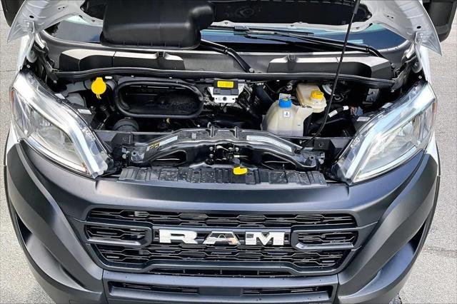 2026 Ram ProMaster Cargo Van Tradesman High Roof 136" WB w/Pass Seat