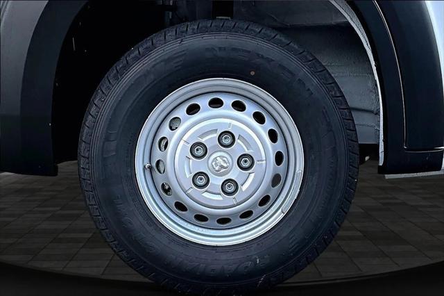 2026 Ram ProMaster Cargo Van Tradesman High Roof 136" WB w/Pass Seat