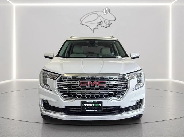 2024 GMC Terrain AWD Denali