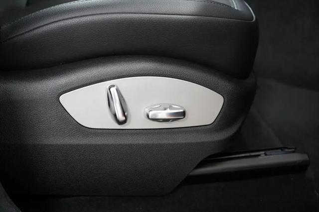 2023 Porsche Macan Macan