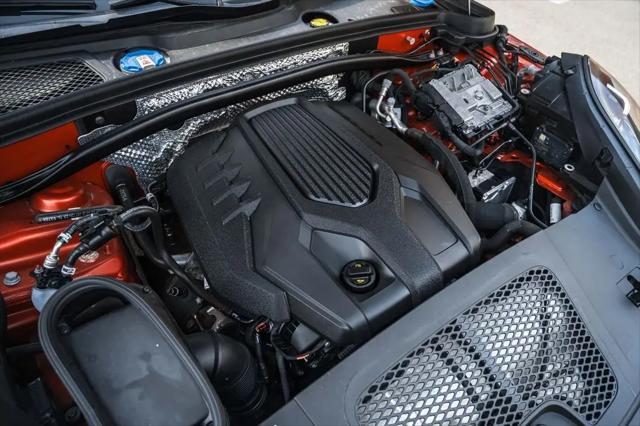2023 Porsche Macan Macan