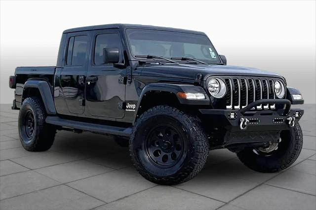 2022 Jeep Gladiator Overland