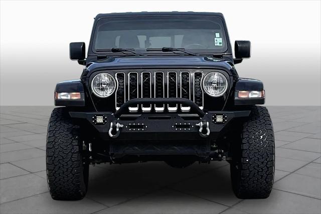 2022 Jeep Gladiator Overland