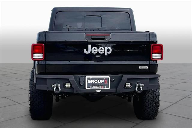 2022 Jeep Gladiator Overland