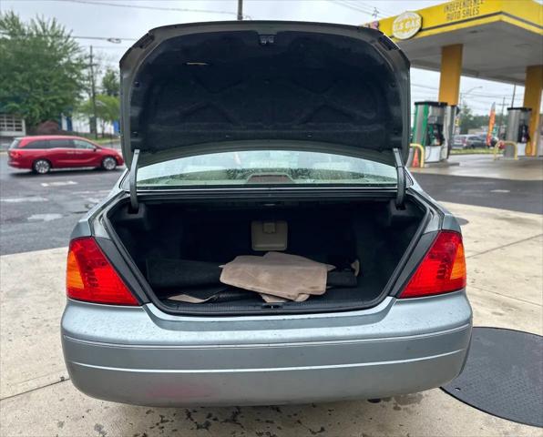 2002 Toyota Avalon XLS