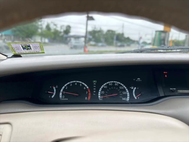 2002 Toyota Avalon XLS