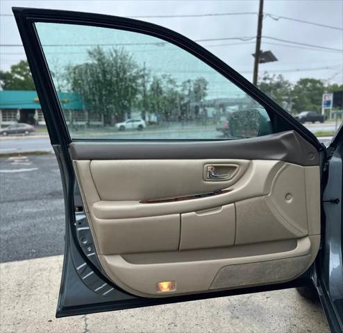 2002 Toyota Avalon XLS