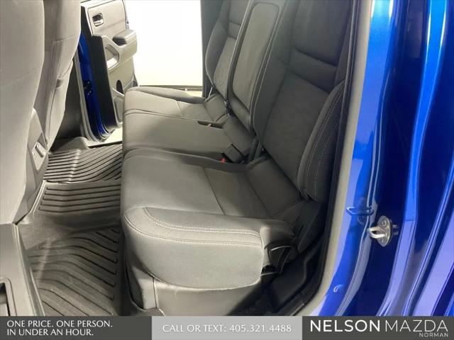 2024 Nissan Frontier Crew Cab SV 4x2