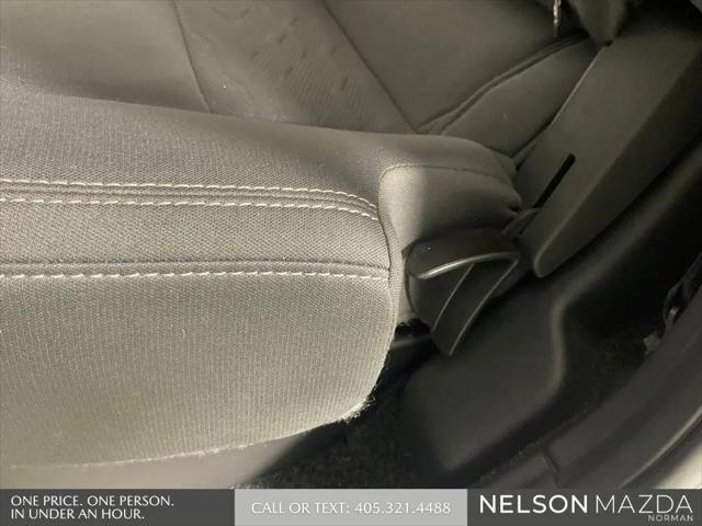 2024 Nissan Frontier Crew Cab SV 4x2