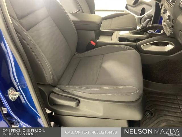 2024 Nissan Frontier Crew Cab SV 4x2