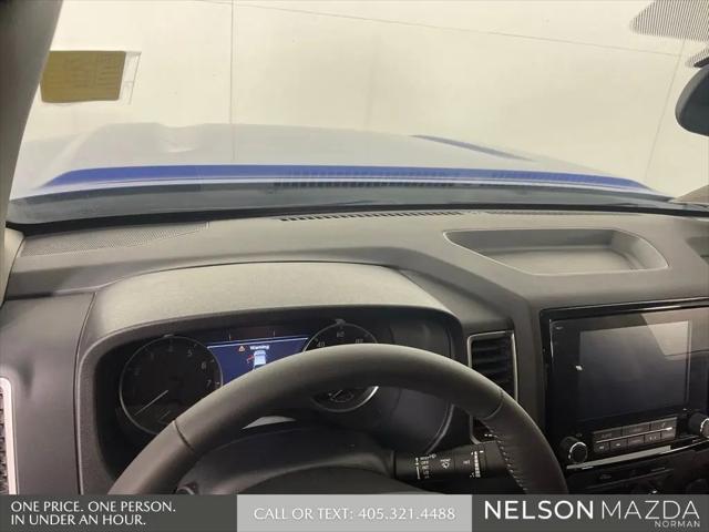 2024 Nissan Frontier Crew Cab SV 4x2