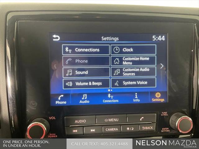 2024 Nissan Frontier Crew Cab SV 4x2