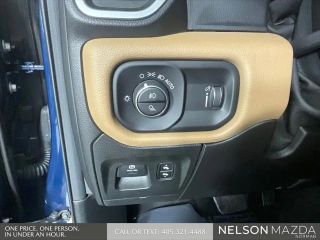 2020 Ram 1500 Lone Star Crew Cab 4x4 5'7" Box