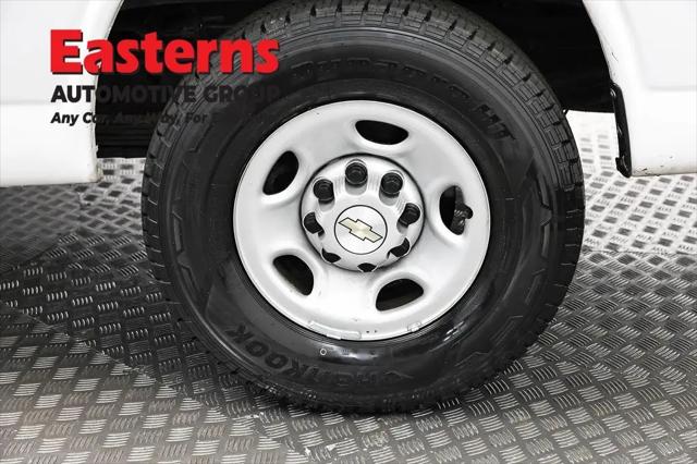 2021 Chevrolet Express Cargo Van RWD 3500 Regular Wheelbase WT
