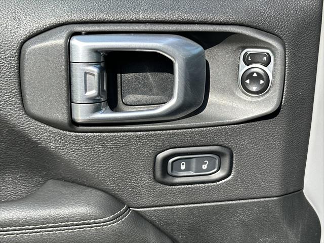 2020 Jeep Wrangler Sahara 4x4