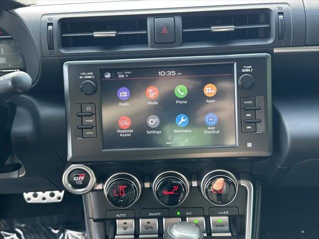 2024 Toyota GR86 Premium
