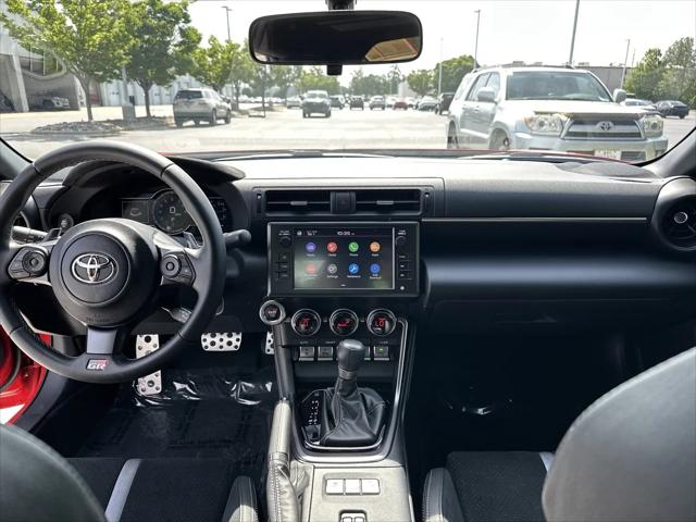 2024 Toyota GR86 Premium