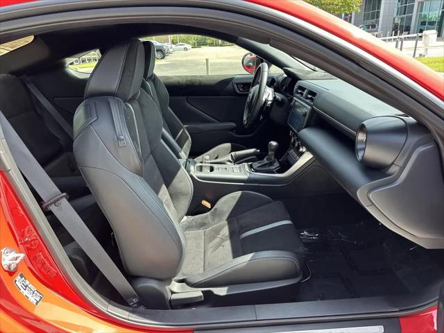 2024 Toyota GR86 Premium