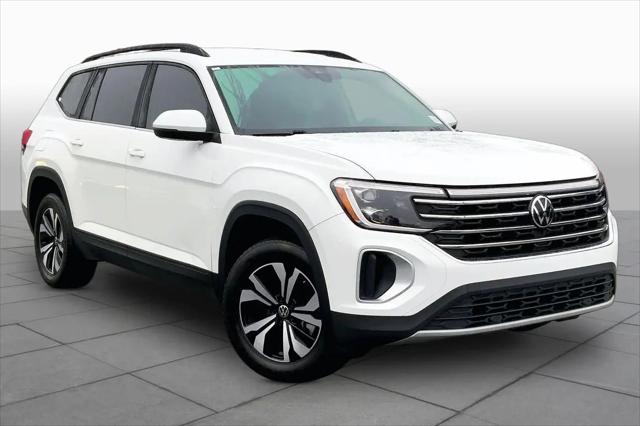 2024 Volkswagen Atlas 2.0T SE